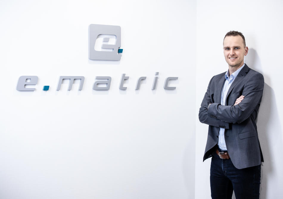 Unsere Cobots passen ideal zu dem Unternehmensleitsatz ‚automation next‘ unseres Systemintegrators ematric Systems (Tirol und Steiermark), mit dem wir gemeinsam innovative Ideen und Technologien weiterentwickeln. (© ematric Systems)