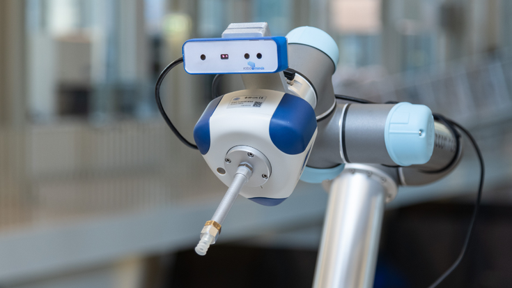 In der Industrie finden Roboter zunehmend Anklang. Dass sie auch Teil einer Museumsausstellung werden, ist aber neu. (Bild © Deutsches Museum / Christian Illing)