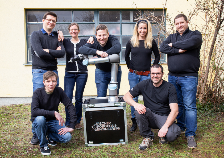 Der Fokus unseres Systemintegrators Fischer Robotics &amp; Engineering (Wien) auf vollautomatische Anlagen zur Qualitätsprüfung und Endkontrolle für KMUs macht ihn zu einem perfekten Partner für Universal Robots. (© Fischer Robotics)