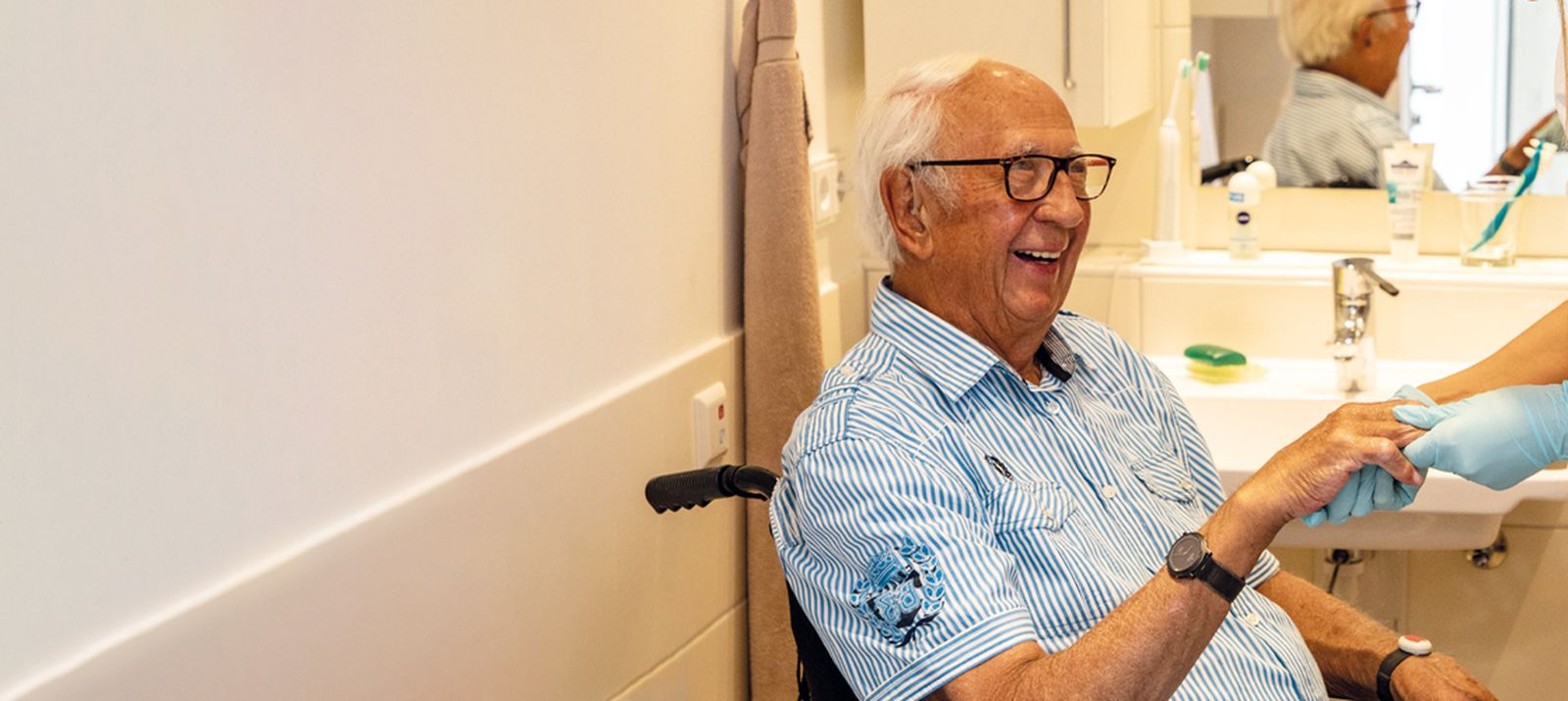 img-Header_1600x500_Karriere_Ausbildung_2