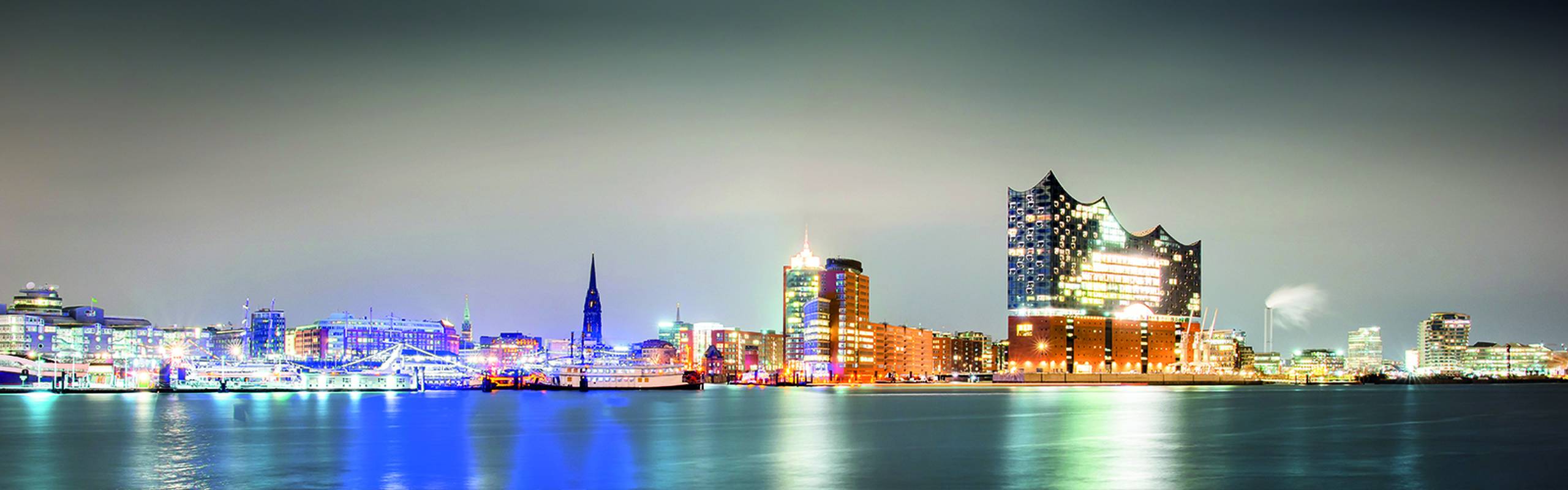 Hamburg Hafencity night