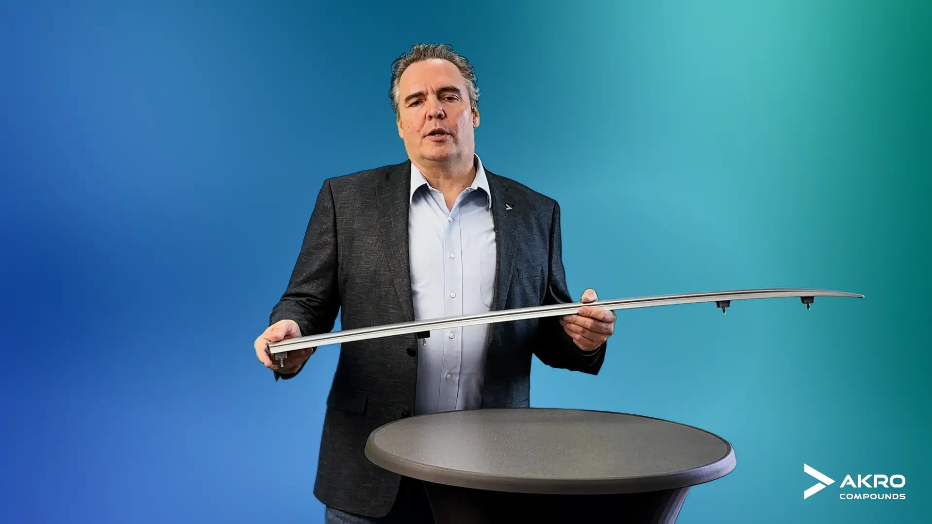 Minth Roof Rail - Gewichtsreduktion und kurze Zykluszeiten