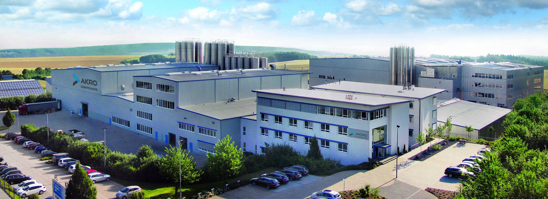 IMG Header AKRO Gebäude