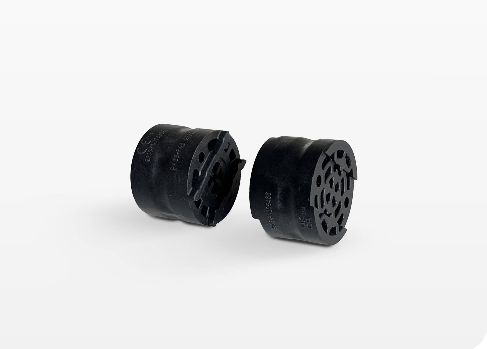 Pyrotechnical battery disconnector