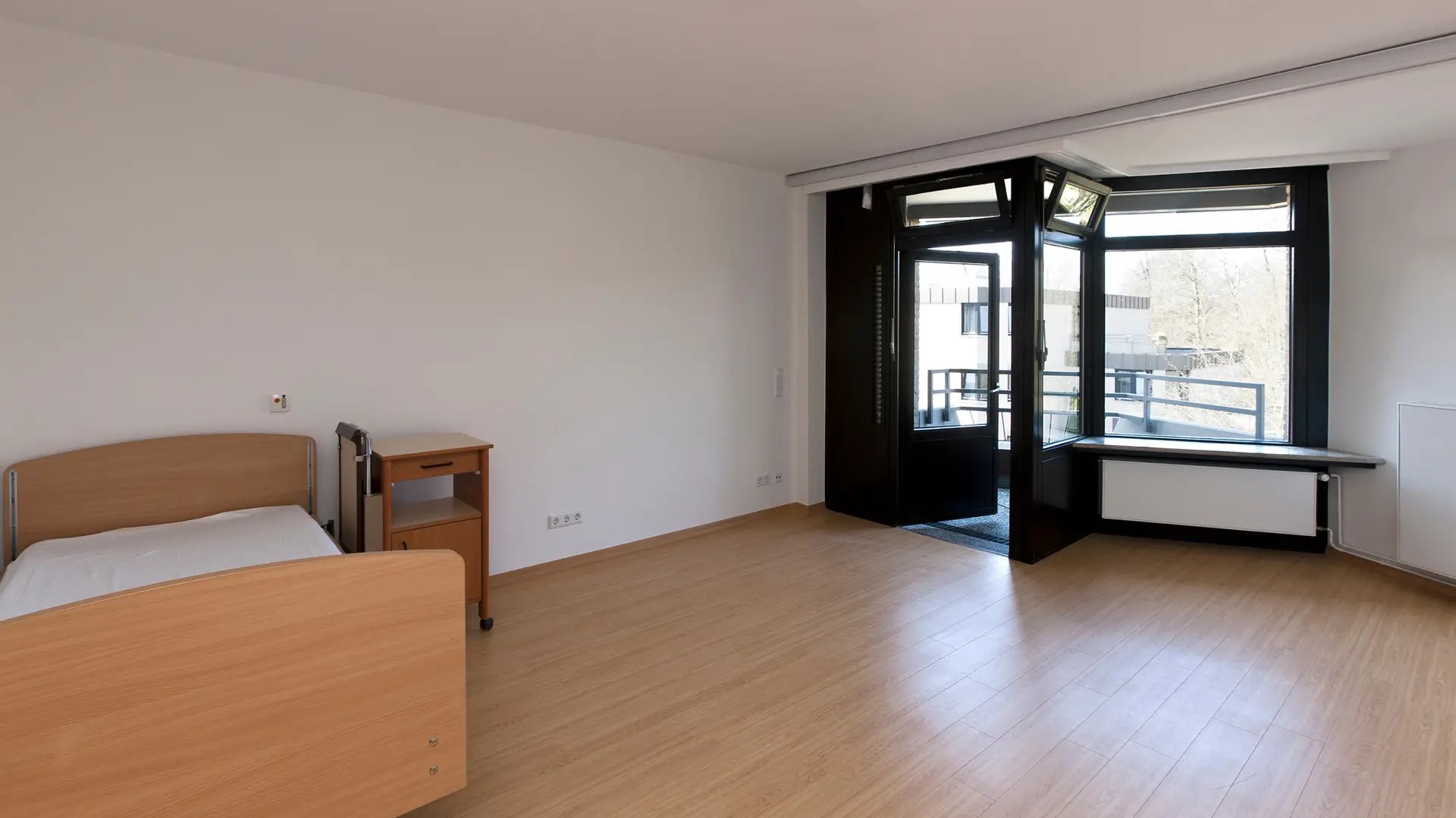 img-text_BildText_500x281_Geraeumige_Zimmer