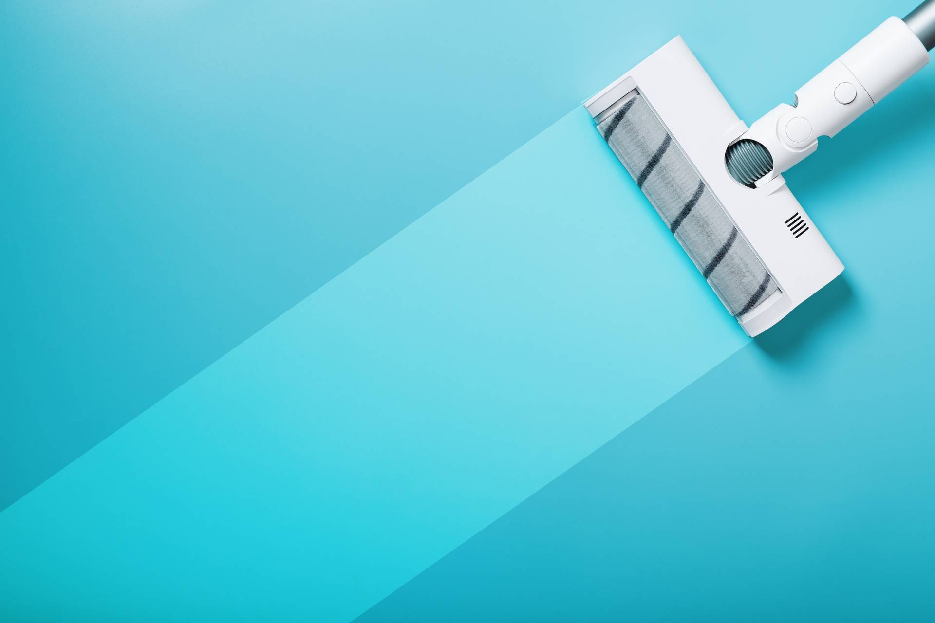 Wiper that cleans an area