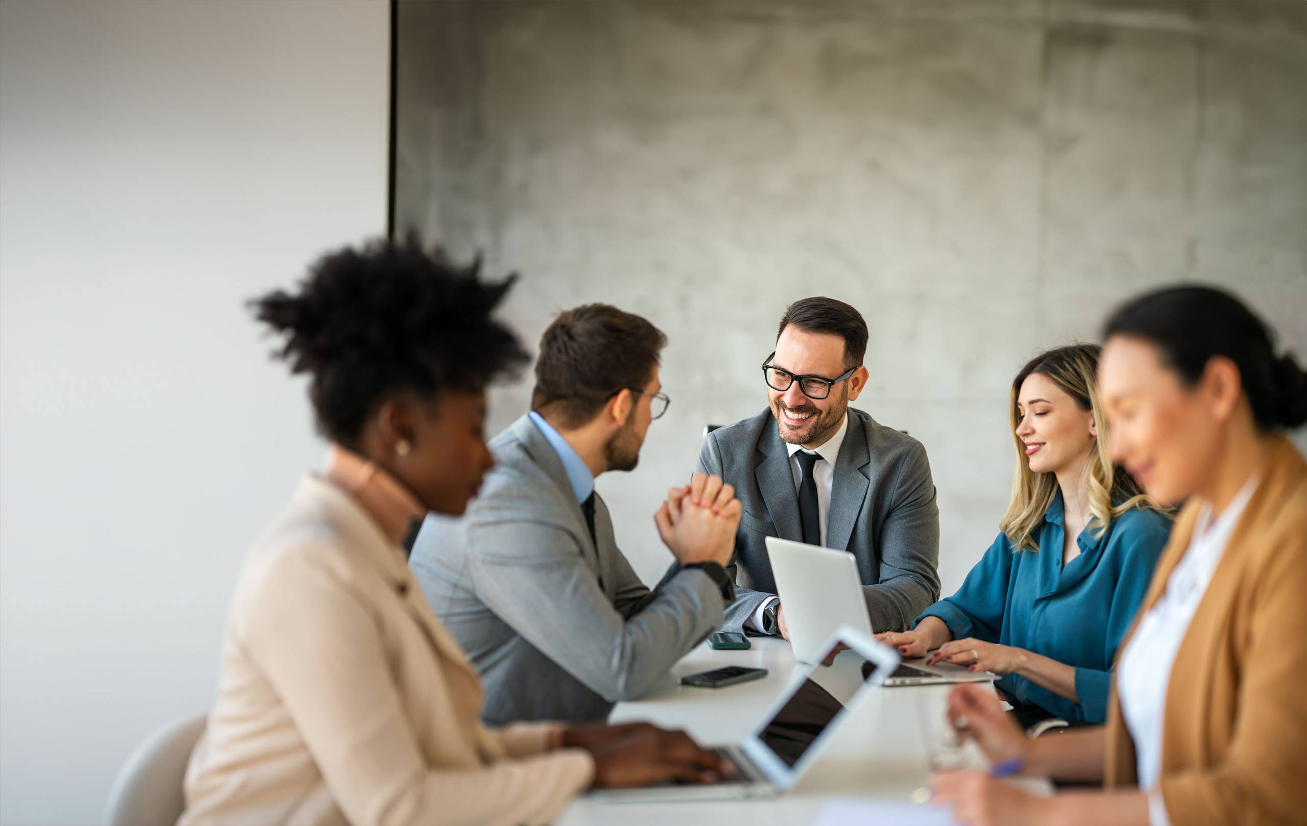 teaser-contact_meeting_home