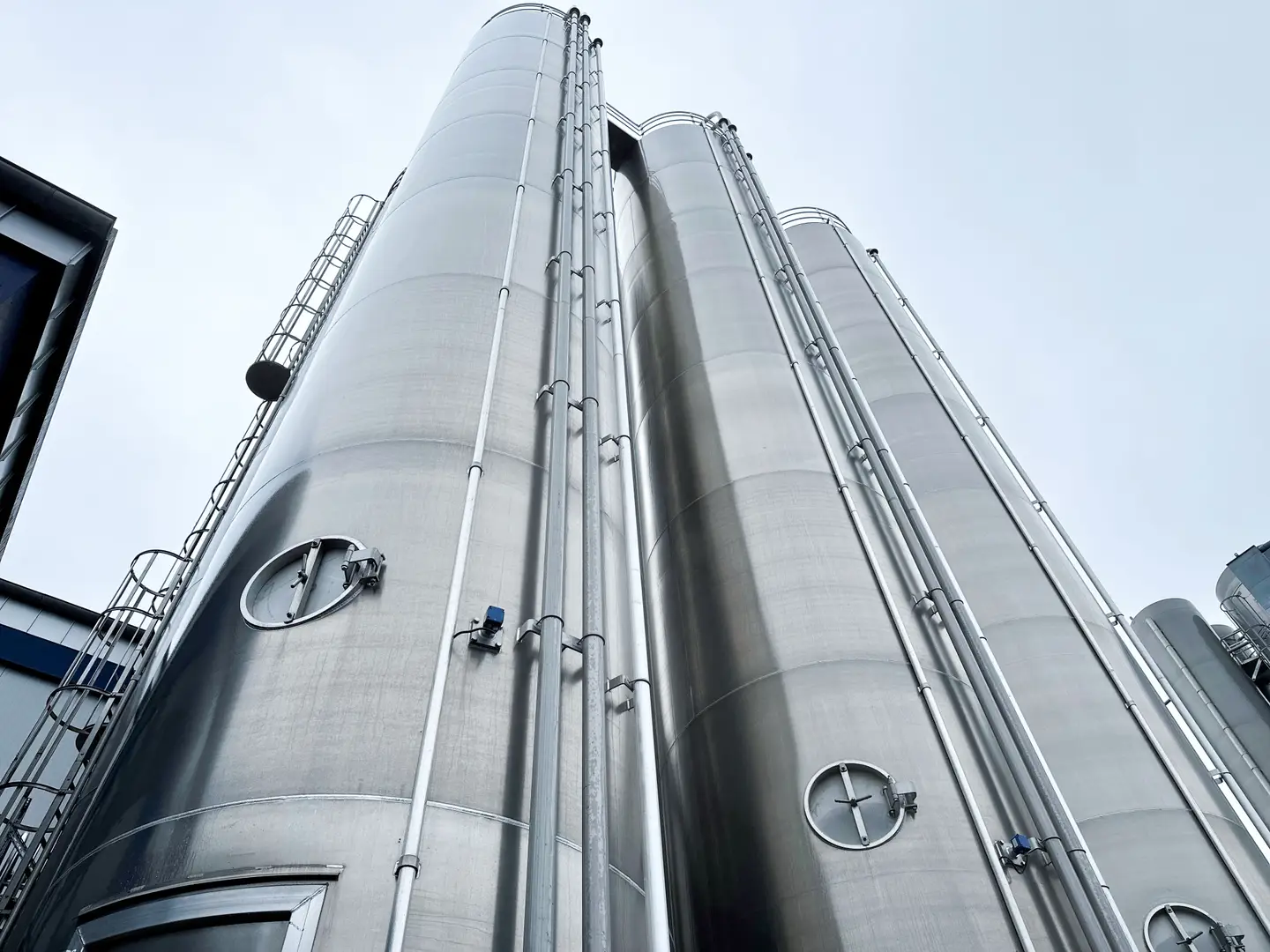 img-text-silos