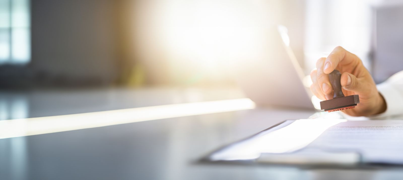 HEADER Zertifizierungen