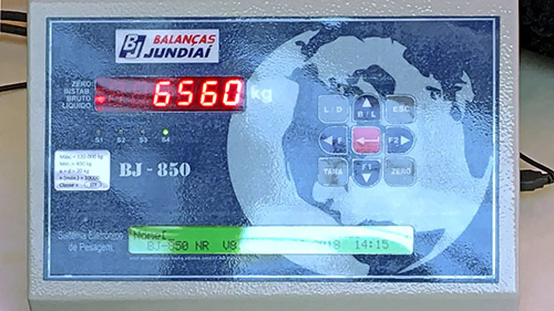 BildText_500x281_Gewicht_Traktor