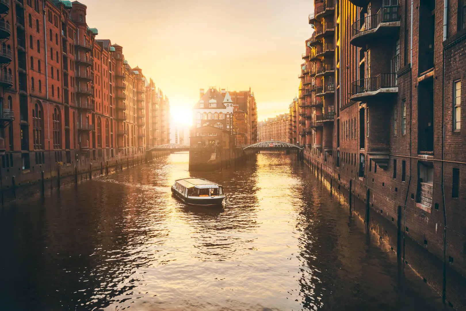 hamburg-warehouse
