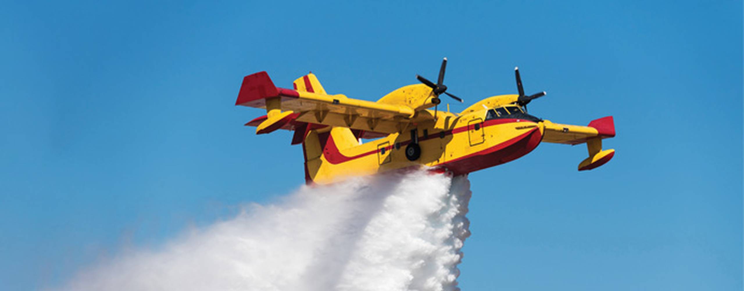 img-textTeaser_Kachel_690x270_Loeschflugzeug