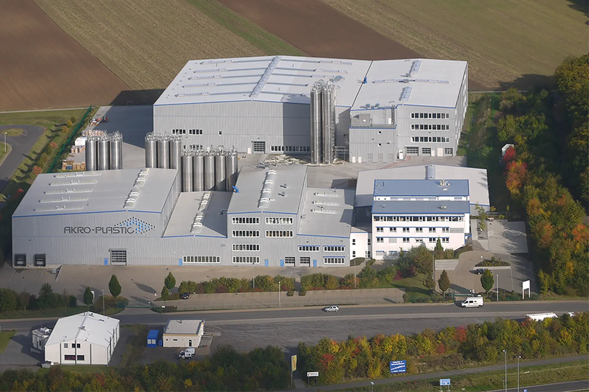 AKRO