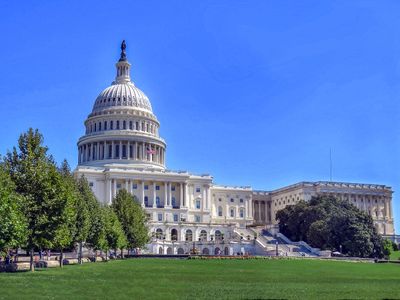 Weiße Haus Immer mehr Stimmen im US-Kongress fordern von Trump ein Ende des Irankrieges.