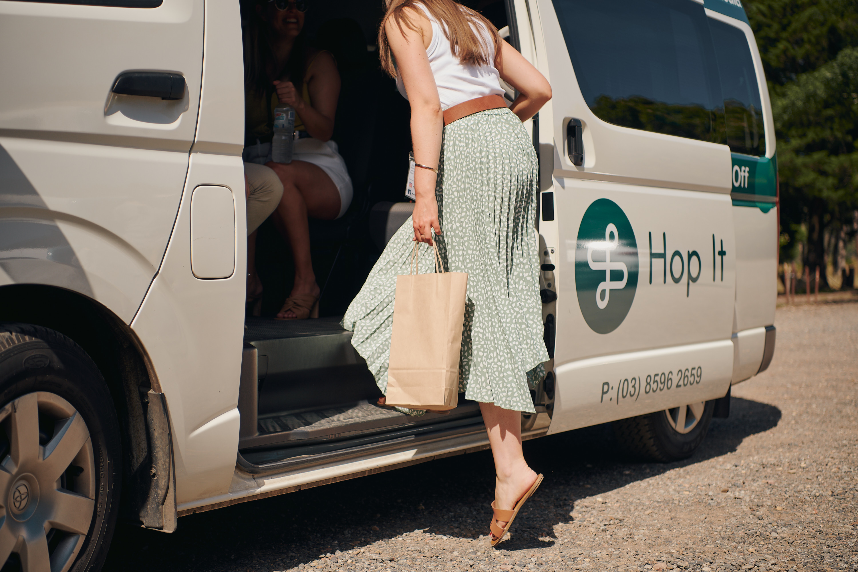 Hop It Bus Tours bus