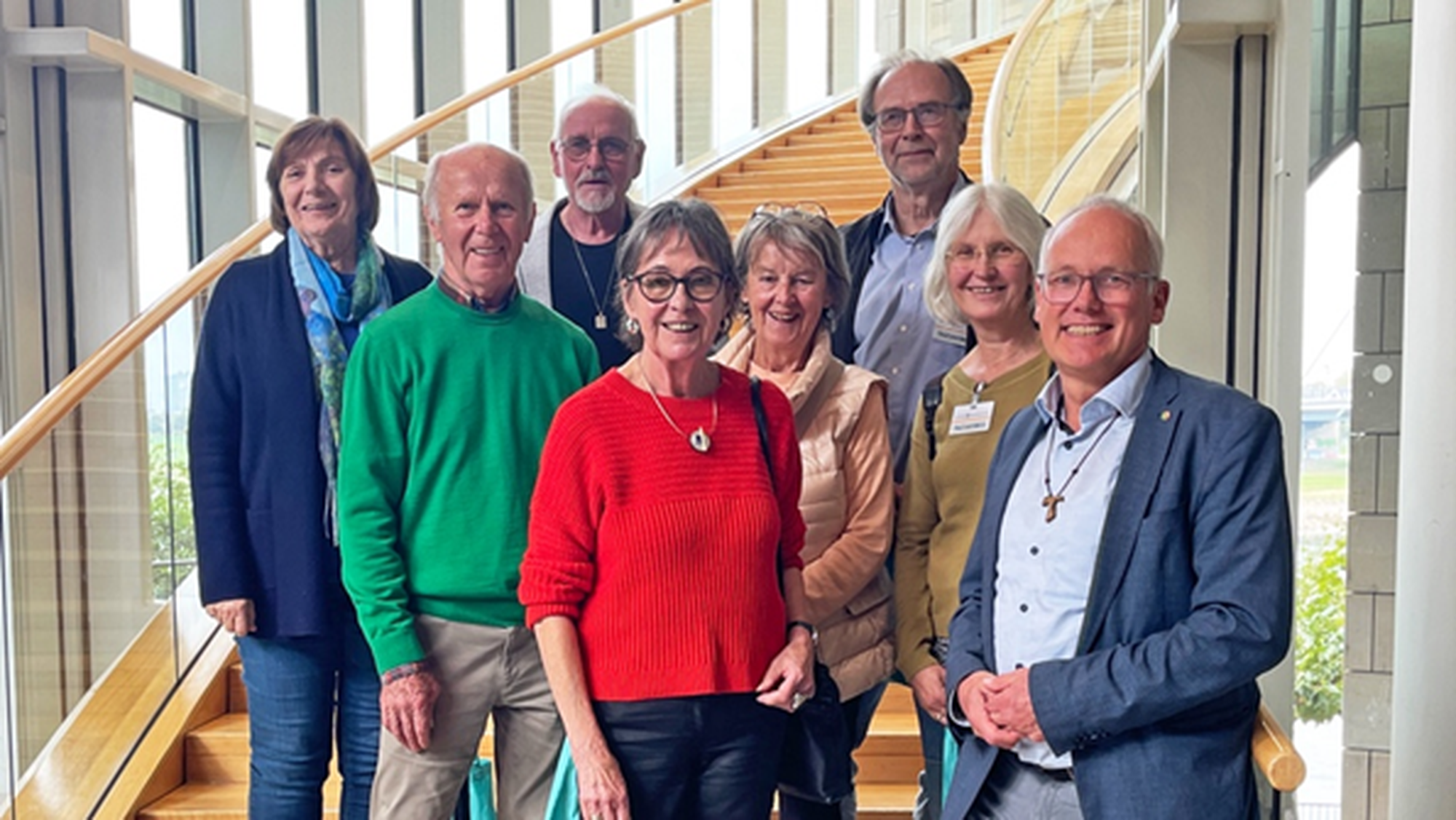 25-10-10-martin-strasser-mdl-und-mitglieder-der-fluchtlingshilfe-inga-e-v