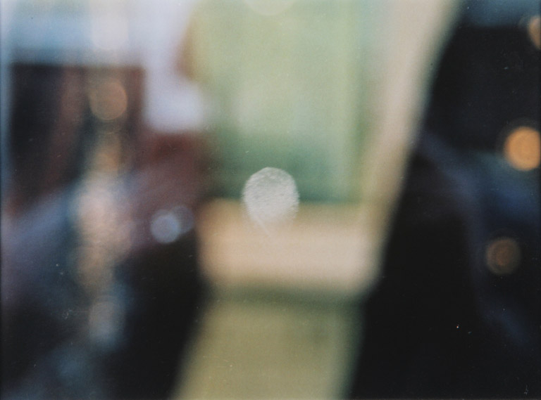 Josef Kramhöller, O. T. (Fingerabdruck auf Schaufensterscheiben von Luxusläden) [Fingerprint on window panes of luxury stores], 1995. Chromogenic print, 15 x 21 cm.  