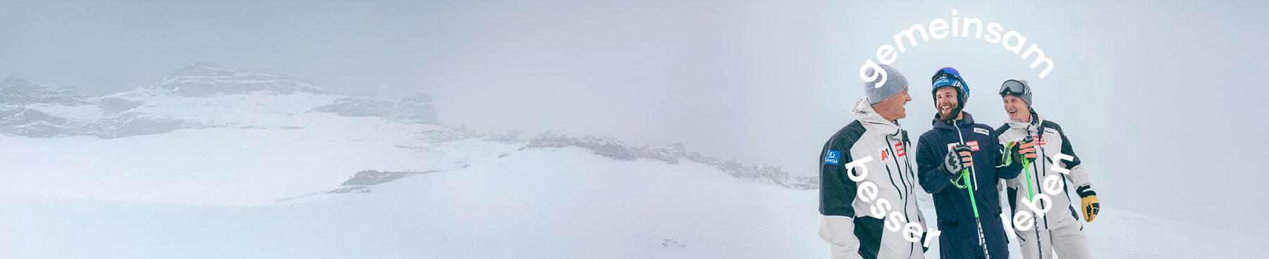 Marco Schwarz mit seinen Trainern