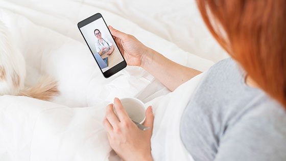 Telemedizin - Patientin im Bett