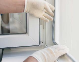 Fensterdichtungen erneuern, reinigen und pflegen: Der ultimative Leitfaden für langlebige Fenster
