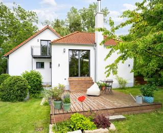 reference page hero image