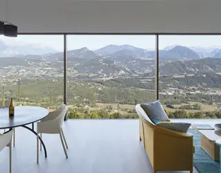 Der ultimative Leitfaden für das richtige Lüften: So optimieren Sie die Raumluftfeuchtigkeit und nutzen Fensterfalzlüfter