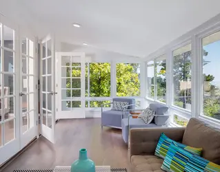  Frischer Wind und Erneuerung: Fenster im Frühling