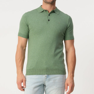 Close up van groene Campbell polo