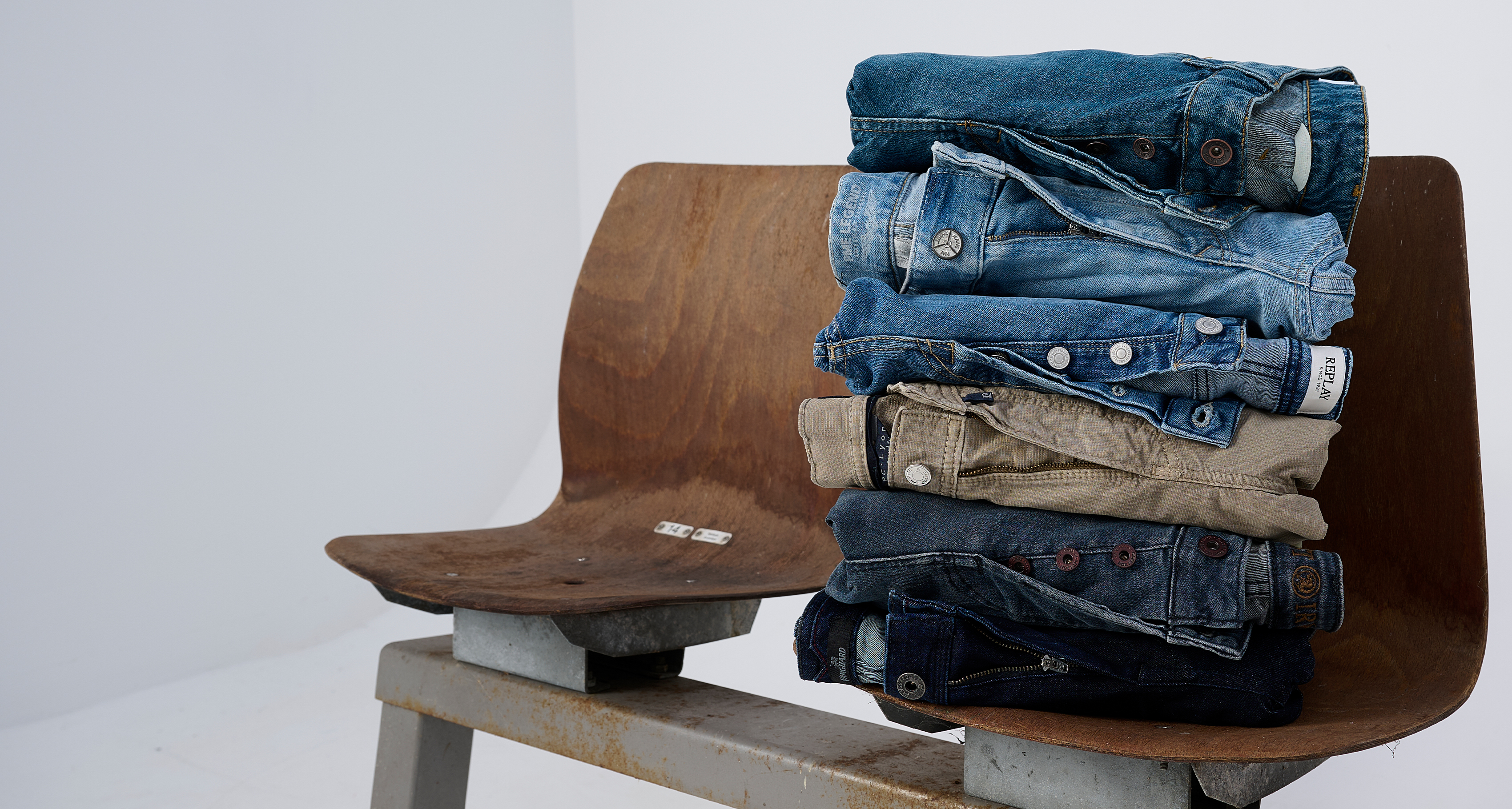 Broekendeal, 2 voor 169,99