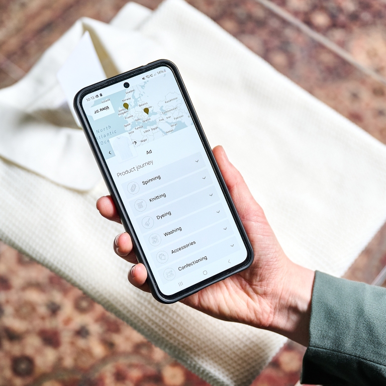 tex tracer reis kleding op de website