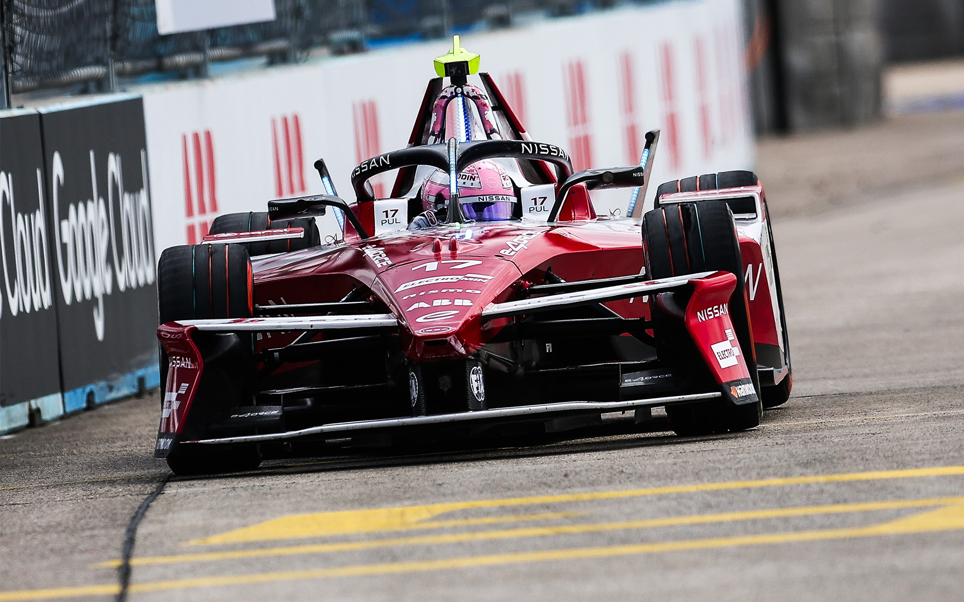 Abbi Pulling drives the Nissan e-4ORCE 05 on the Berlin Tempelhof track during 2025's Rookie Test