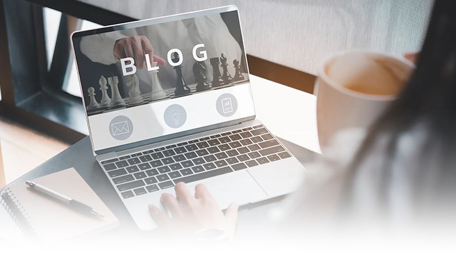 Shopify: Eigenes Theme entwickeln oder fertige Shopify Templates nutzen? Wir helfen bei der Entscheidung