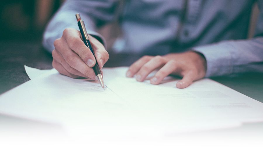 Rechtstexte in Online-Shops: Diese Texte dürfen in Ihrem Online-Store auf keinen Fall fehlen