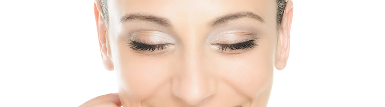 Augenlidstraffung bei Smile Eyes