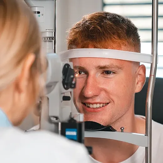 Augenuntersuchung vor einer möglichen Behandlung – Beratung zum Augenlasern in Ihrer Nähe.