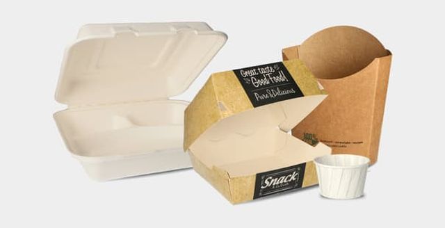 Verschiedene Lebensmittelverpackungen aus Pappe und Zuckerrohr für Imbiss und Take Away