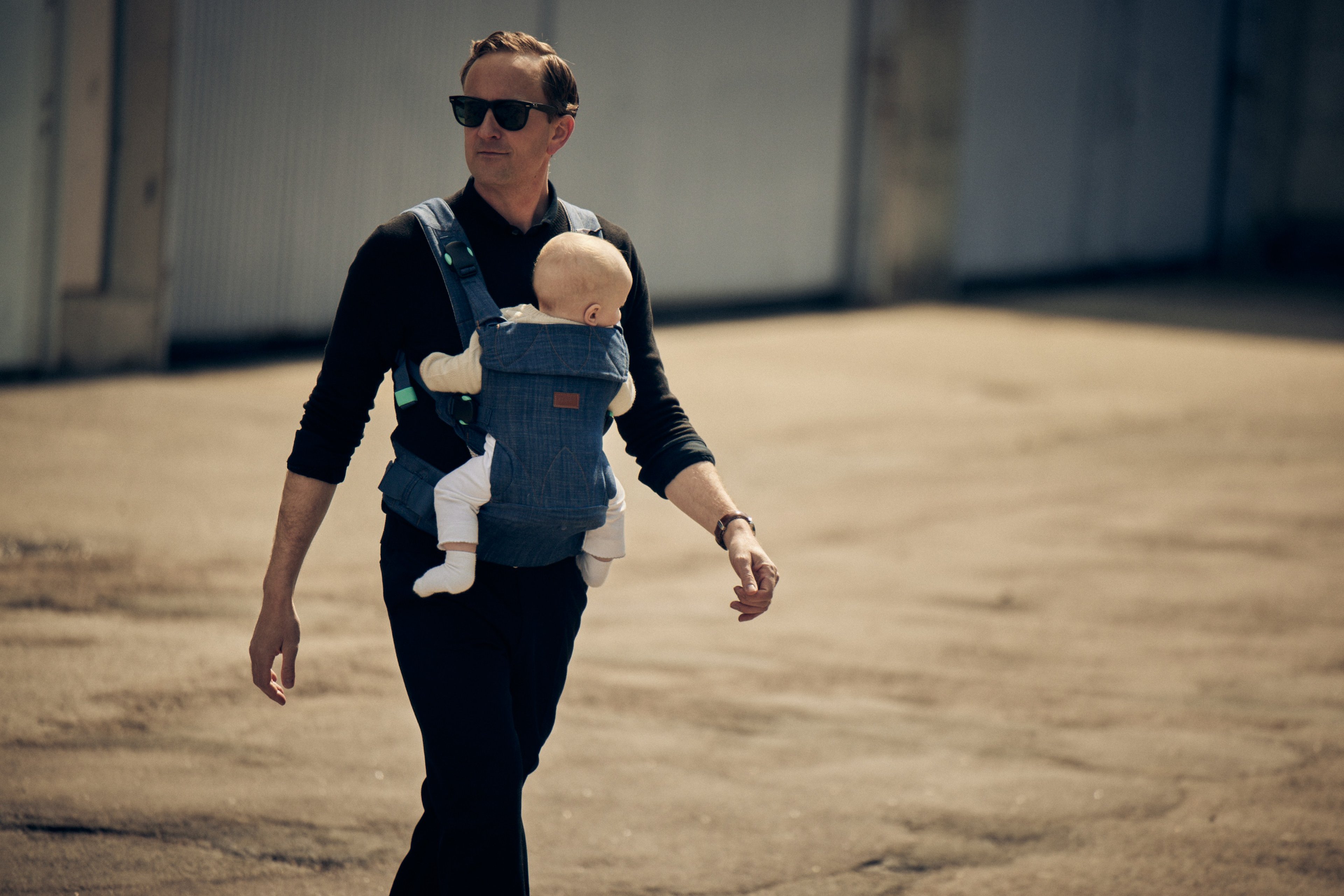 Guy baby carrier on sale