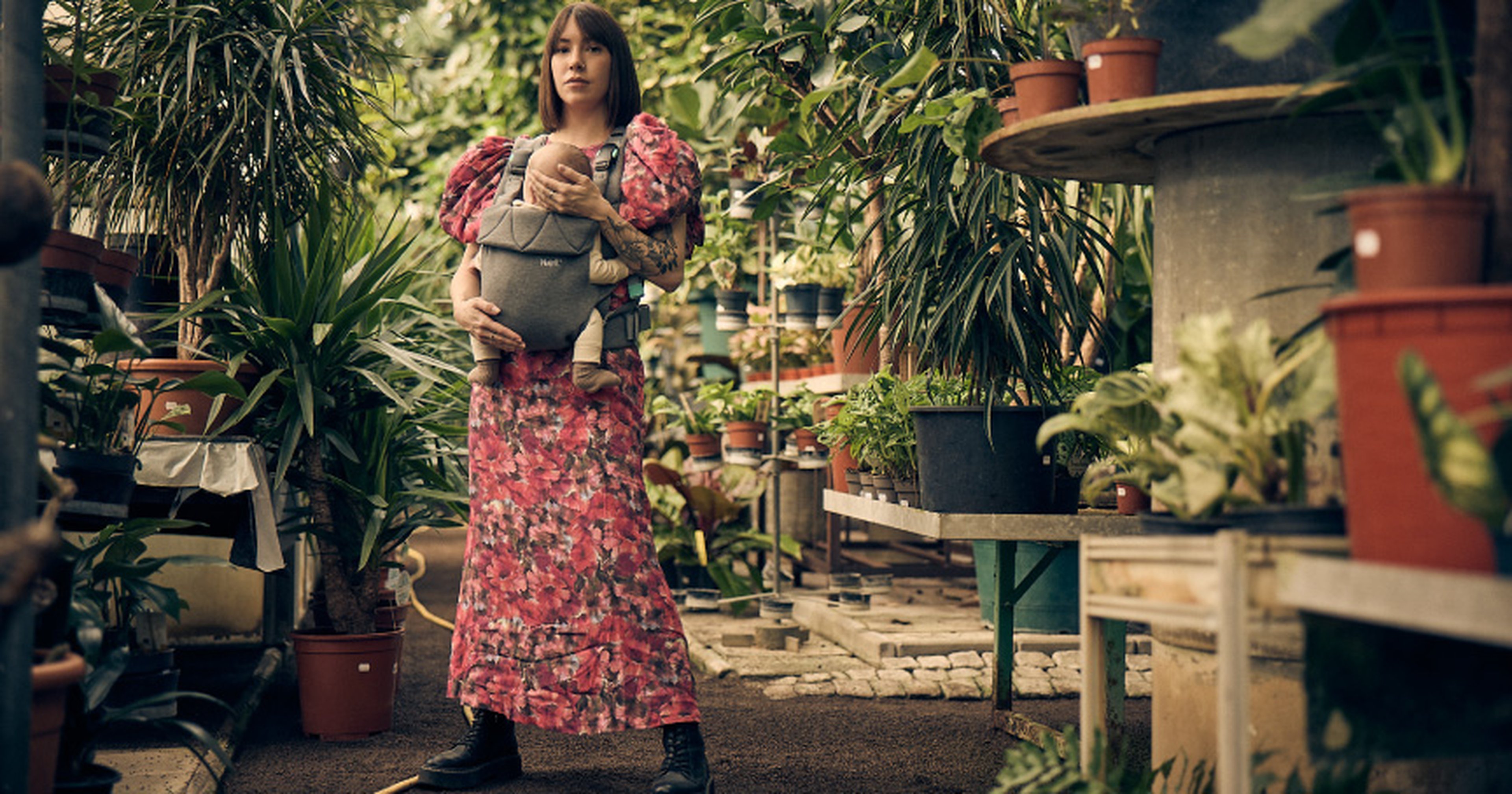 Baby Carriers Najell Easy and comfortable baby carriers and baby wraps