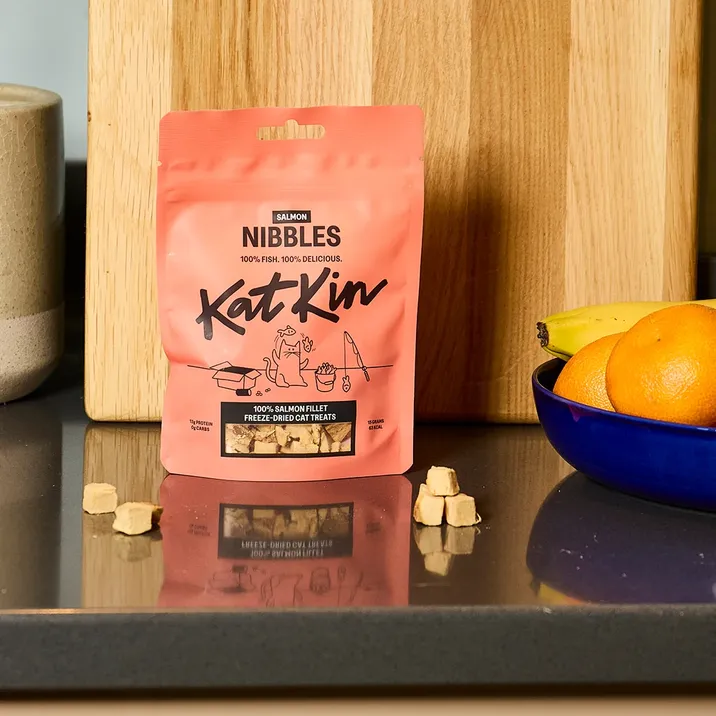 Salmon nibbles 15g