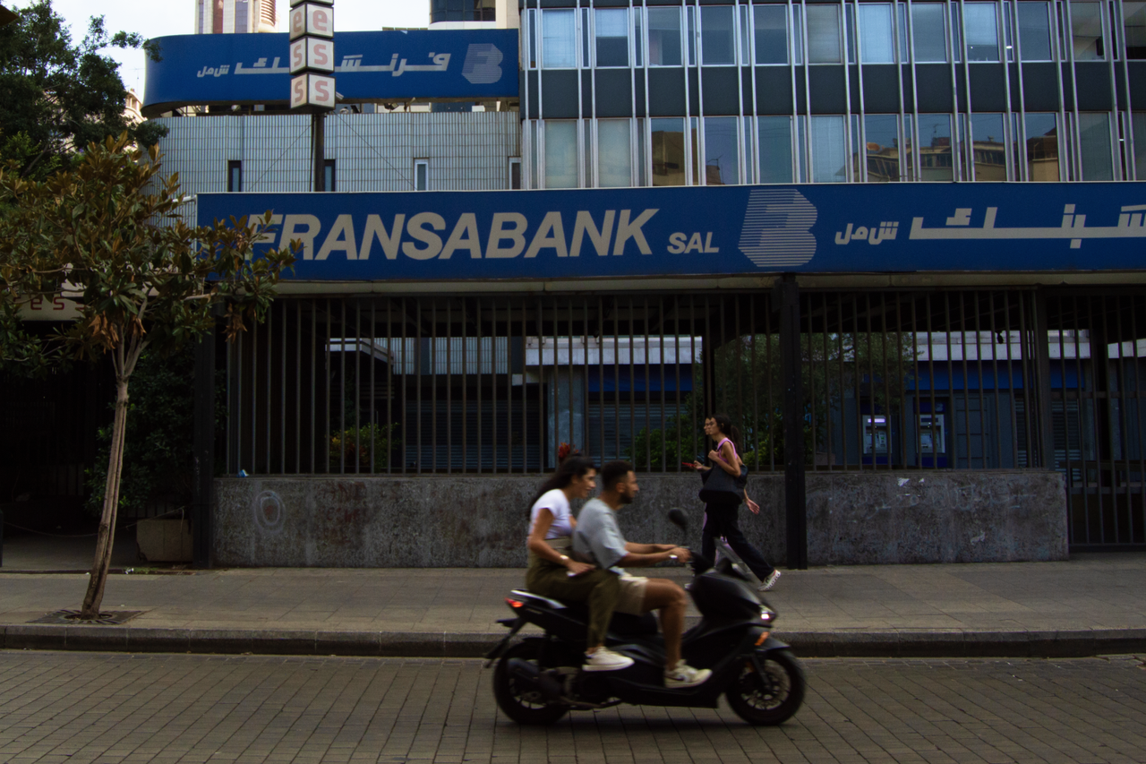 Proof of Revolution : Lebanon