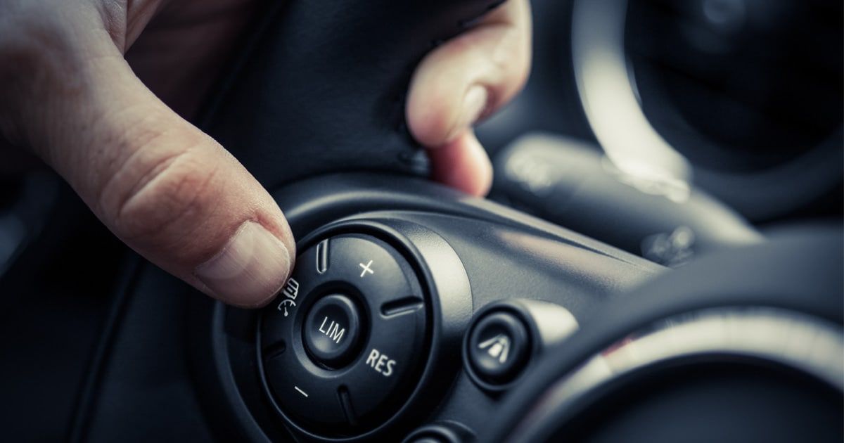 A Brief History of Cruise Control Systems | TomTom Blog