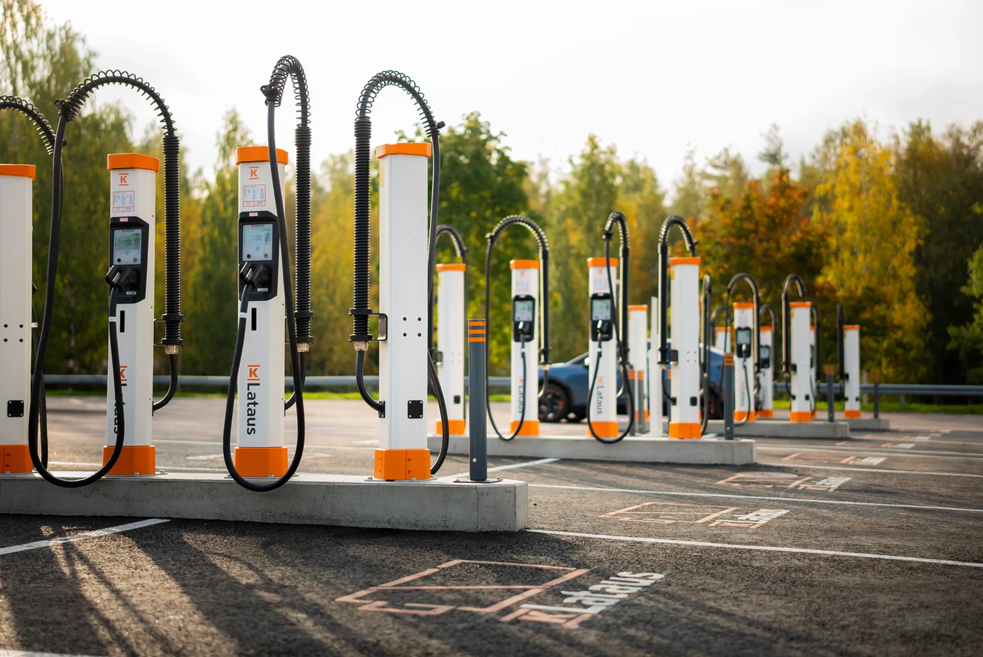 Lad på K-Lataus med Elton