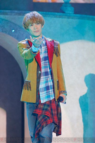 Anime Voice Actors Light Up the Stage in Dazzling Live Disney