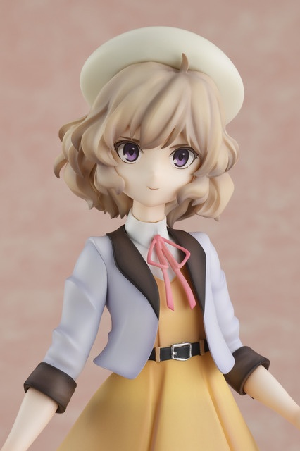 Kotoko Goes for a Stroll With In/Spectre 1/7 Scale Figure