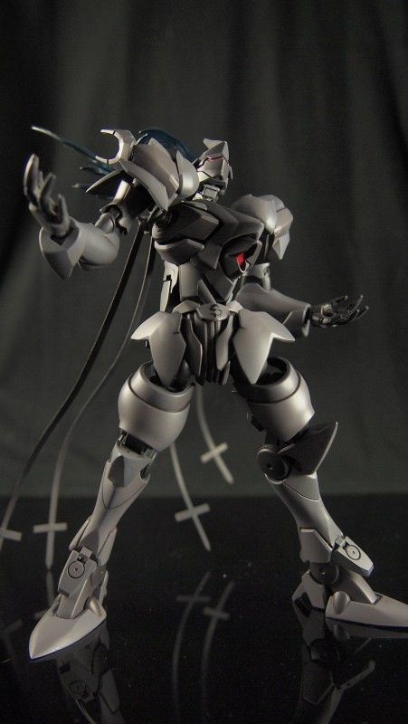 Fate/zero's Berserker Infects Custom Gundam Model