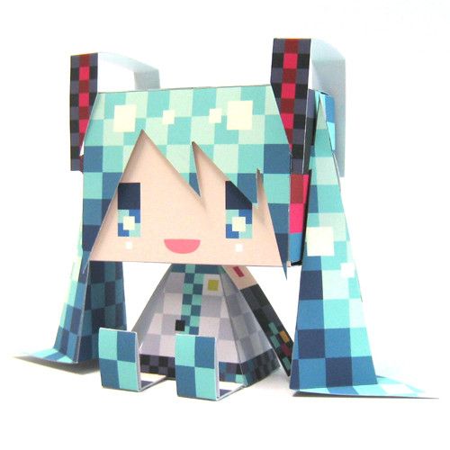 New Hatsune Miku Graphig Papercraft 
