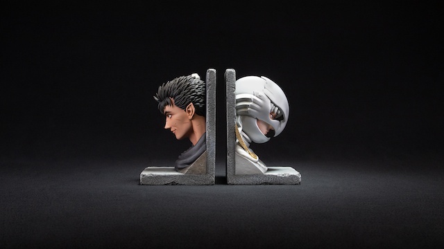 EXCLUSIVE: Berserk Guts and Griffith Bookends Protect Your