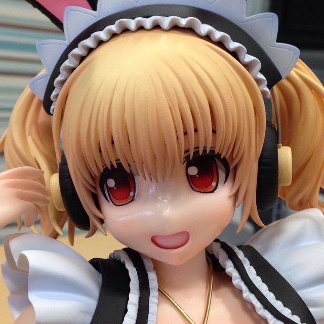 Super Sonico & Pochaco フィギュア セット s-l400.jpg