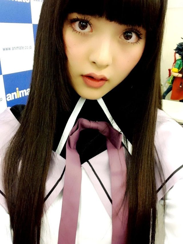 Singer Sumire Uesaka Posts 
