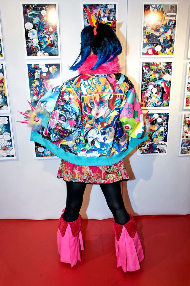 galaxxxy - Crunchyroll x galaxxxy HYPERSONIC Tシャツ FEATURE: 